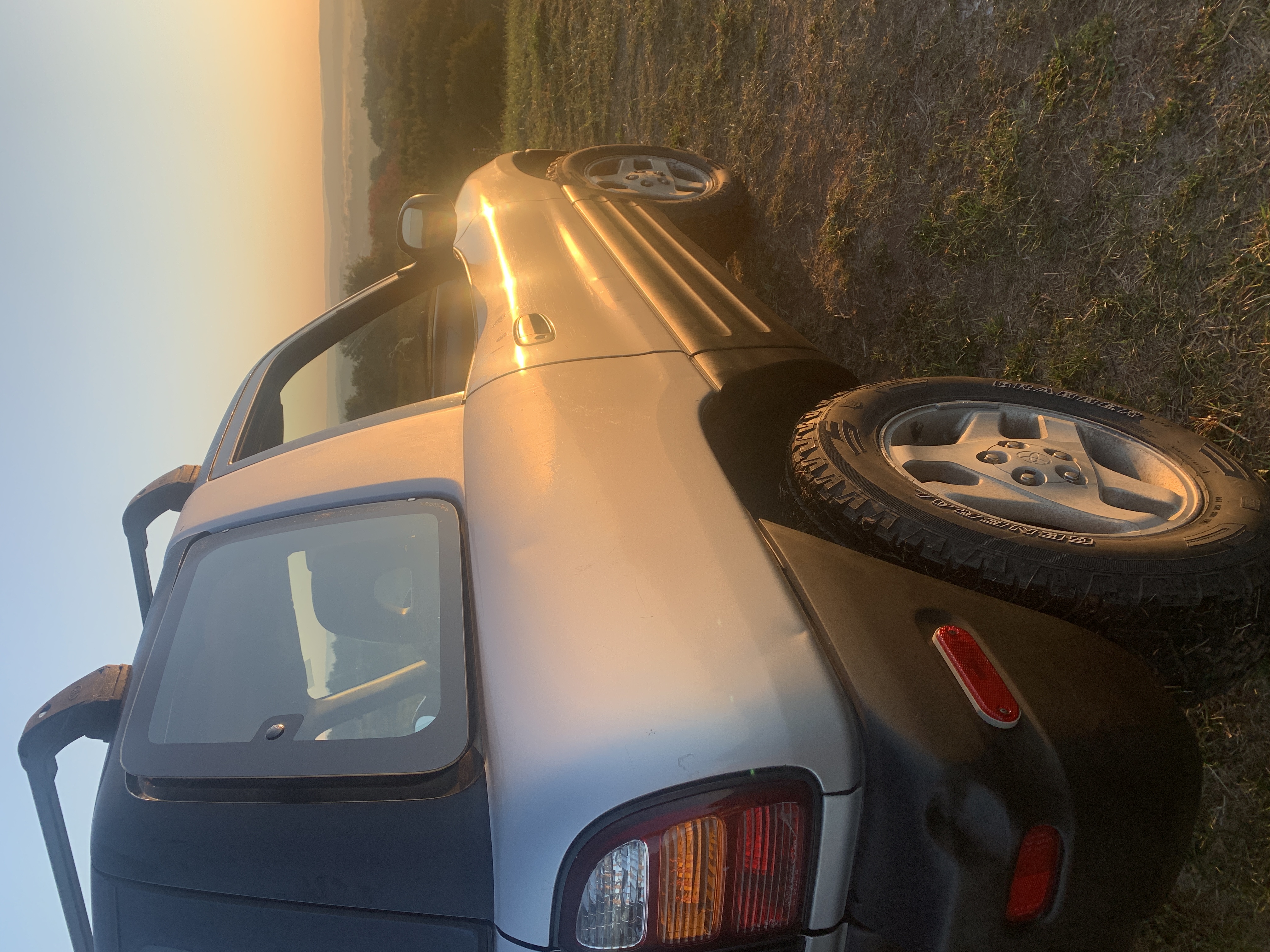 1998 Toyota RAV4 2 Door AWD — photo 97